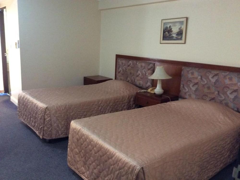 Jumbotel Hotel Бангкок Экстерьер фото