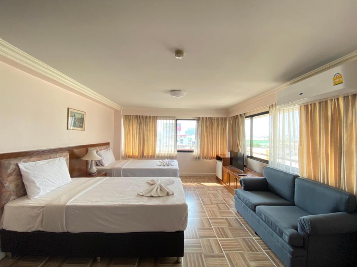 Jumbotel Hotel Бангкок Экстерьер фото