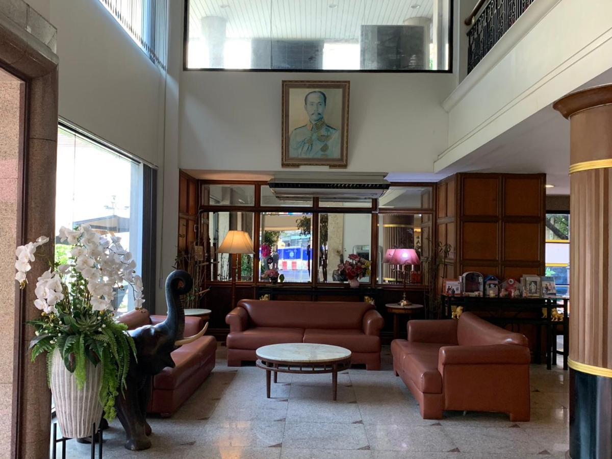 Jumbotel Hotel Бангкок Экстерьер фото